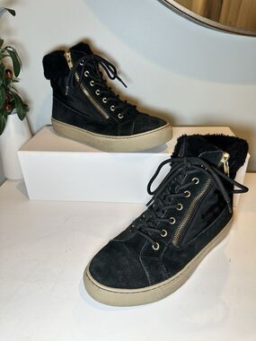 Cougar Dublin Black Suede Waterproof Faux Fur Sneaker Boots Womens 7 Gorpcore